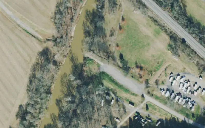 Aerial photo of the area around Adam's Ramp, Robertson County