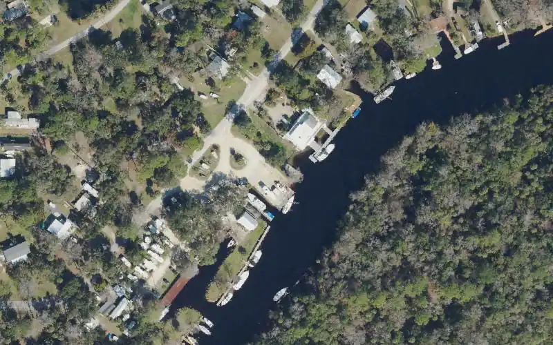 Aerial photo of the area around B's Marina & Campground, Levy County