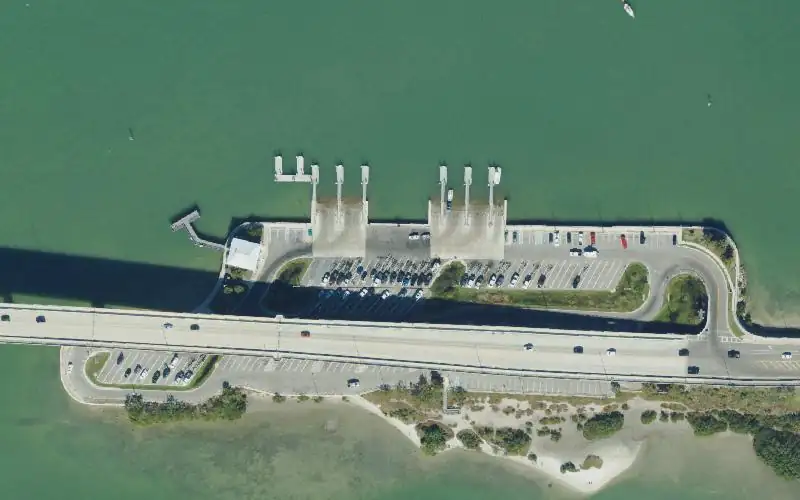 Aerial photo of the area around Belleair Causeway Public Boat Ramp, Pinellas County