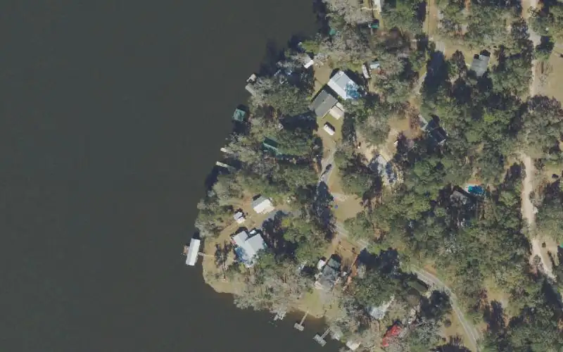 Aerial photo of the area around Blount Landing, Leon County