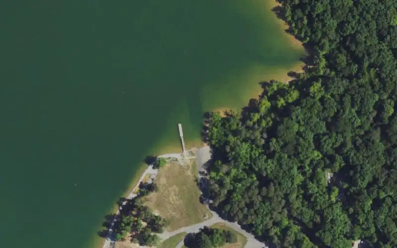 Aerial photo of the area around Brier Creek Ramp, Edmonson County