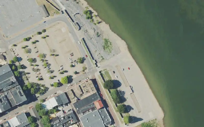 Aerial photo of the area around Broadway Street Ramp, McCracken County