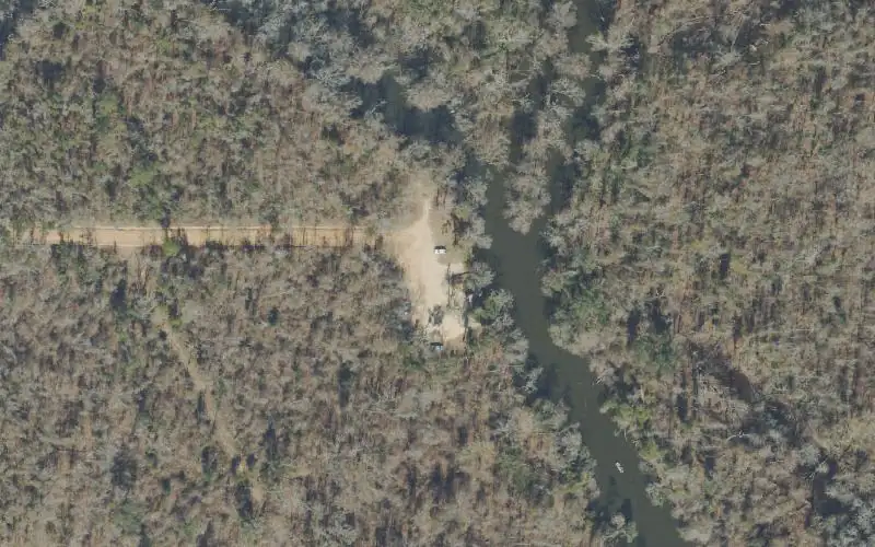 Aerial photo of the area around Christoff Ferry Landing Boat Ramp, Jackson County