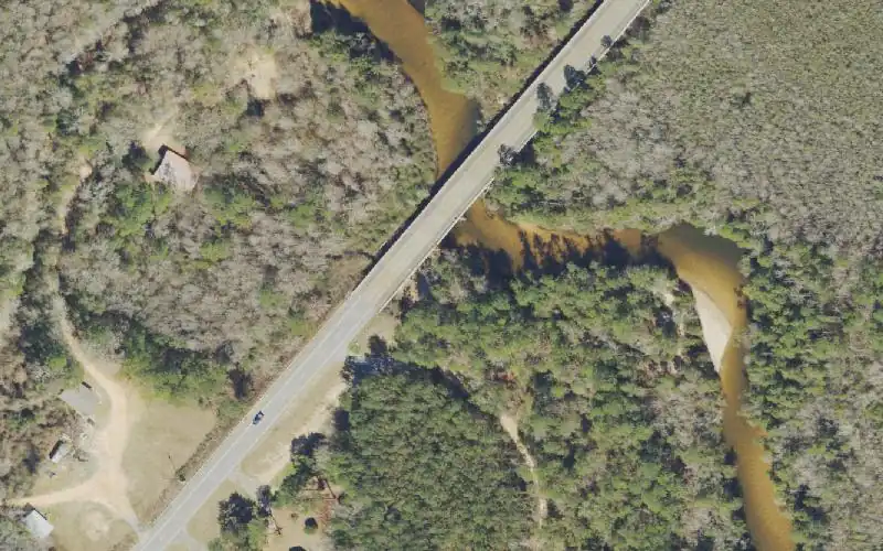 Aerial photo of the area around Coldwater Creek at Munson Highway Primitive Boat Ramp & Canoe Take-Out, Santa Rosa County
