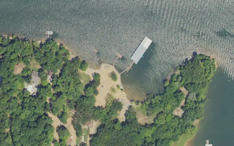 Aerial photo of the area around Cozy Cove, Marshall County