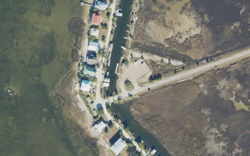 Aerial photo of the area around Dark Island Public Boat Ramp, Taylor County