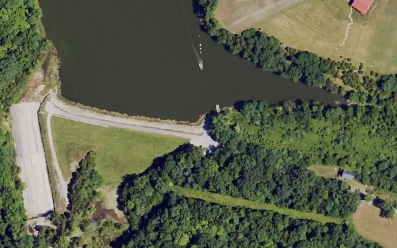 Aerial photo of the area around Elmer Davis Dam Ramp, Owen County