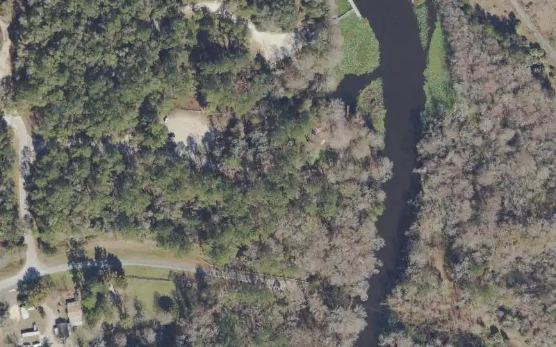 Aerial photo of the area around Eureka West Recreation Area - Boat Ramp, Marion County