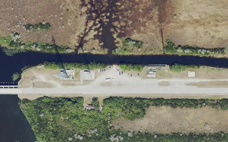 Aerial photo of the area around Everglades WMA - Tamiami Trail at Mile 39.1 (S-12-A or Forty Mile Bend), Miami-Dade County