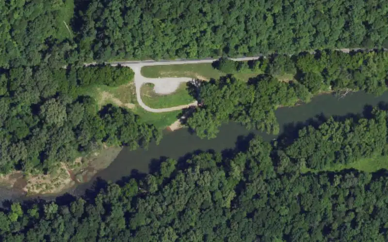 Aerial photo of the area around Fish Creek Boat Ramp, Owsley County