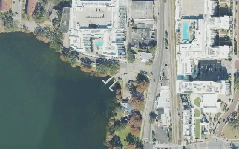 Aerial photo of the area around Gaston Edwards Park Lake Ivanhoe Boat Ramp, Orange County