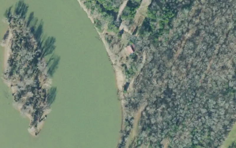 Aerial photo of the area around Glenkirk Landing, Wayne County
