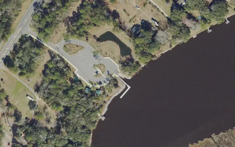 Aerial photo of the area around Half Moon Island Preserve Boat Ramp, Duval County