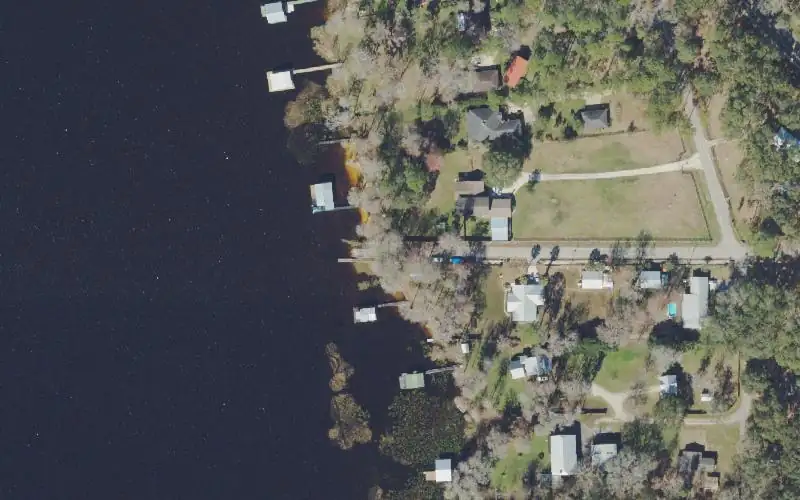 Aerial photo of the area around Hampton Lake County Boat Ramp, Bradford County