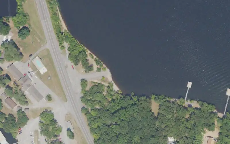 Aerial photo of the area around Harry Lee Waterfield Park, Marshall County