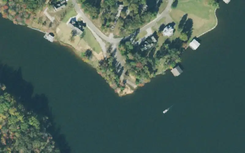 Aerial photo of the area around Unnamed access, Pine Lake, TN, Henderson County
