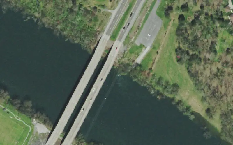 Aerial photo of the area around Highway 61 Bridge, Anderson County