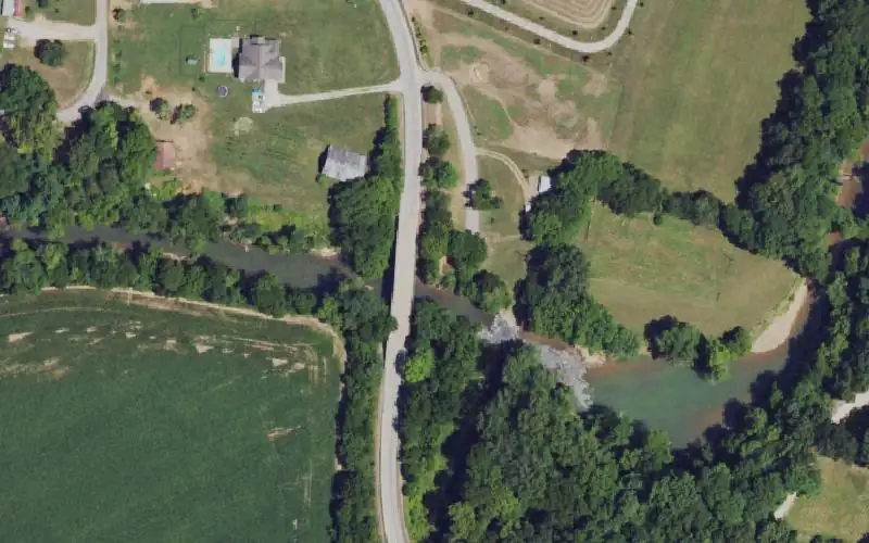Aerial photo of the area around Highway 622 Access, Warren County