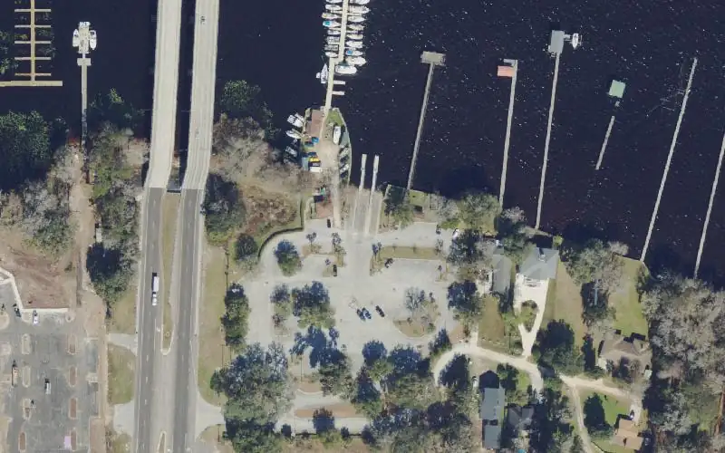 Aerial photo of the area around Knight's Boat Ramp and Marina on Black Creek, Clay County