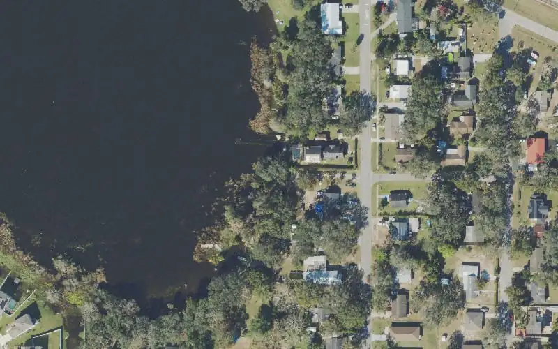 Aerial photo of the area around Lake Confusion Public Boat Ramp (Limited or No Parking), Polk County