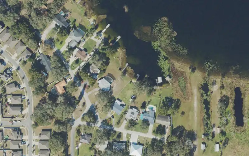 Aerial photo of the area around Lake Saunders Boat Ramp (CLOSED), Lake County