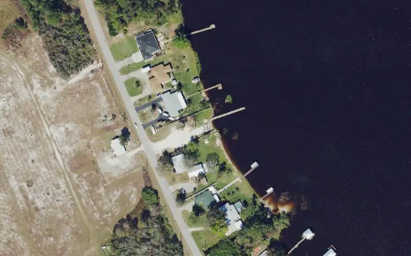 Aerial photo of the area around Lake Sebring Public Boat Ramp, Highlands County
