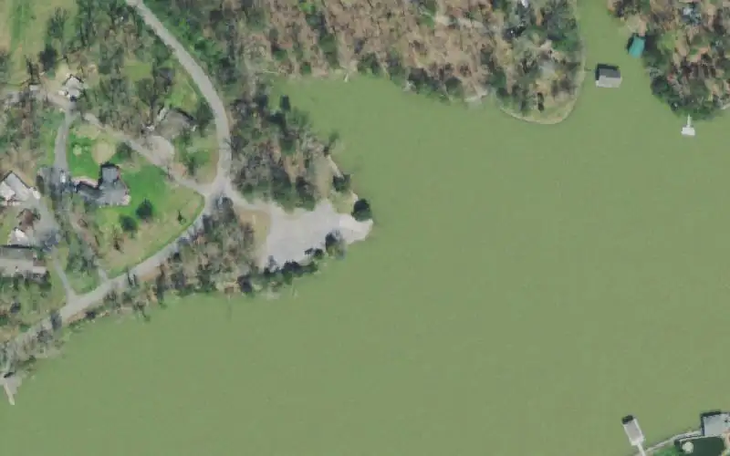 Aerial photo of the area around Lakeland Dr, Loudon County