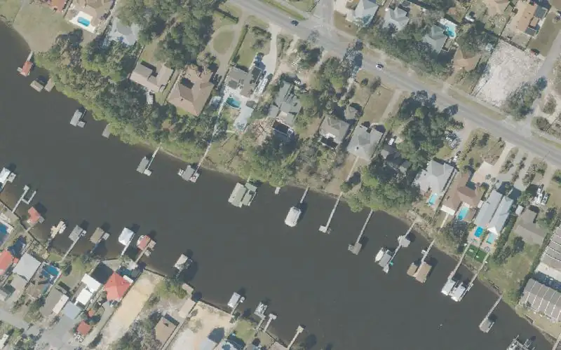 Aerial photo of the area around Laurie Avenue Paddlecraft Dock, Bay County