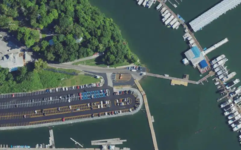 Aerial photo of the area around Lee's Ford Dock, Pulaski County
