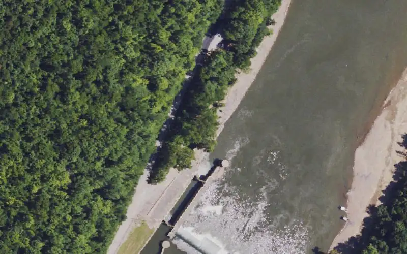 Aerial photo of the area around Lock #2 Ramp, Henry County