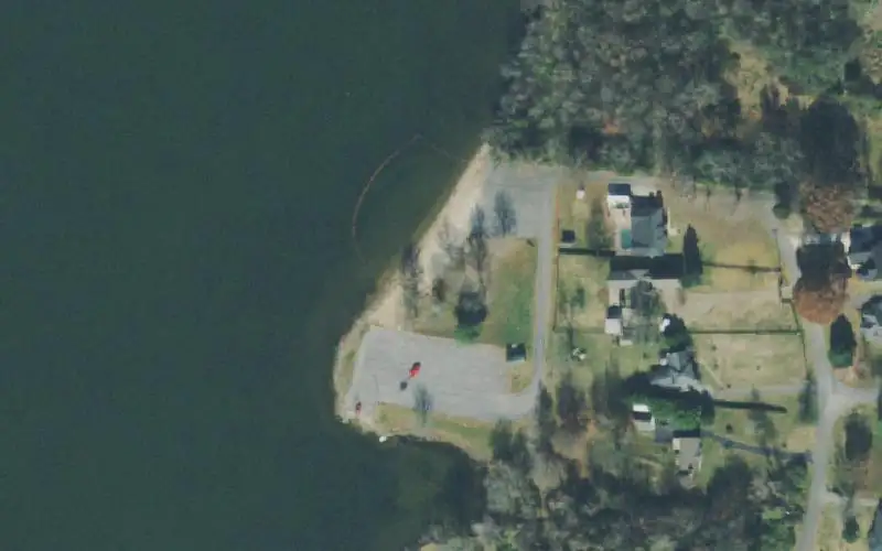 Aerial photo of the area around Lock 3 Access, Sumner County