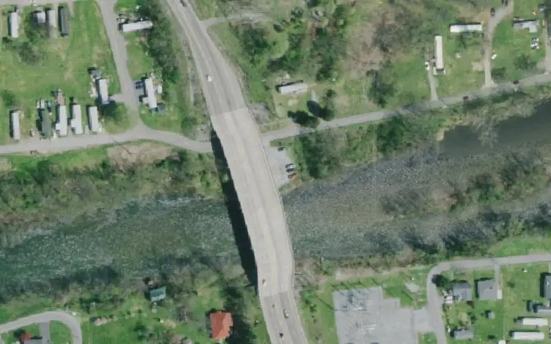 Aerial photo of the area around Lovers Lane Access, Carter County