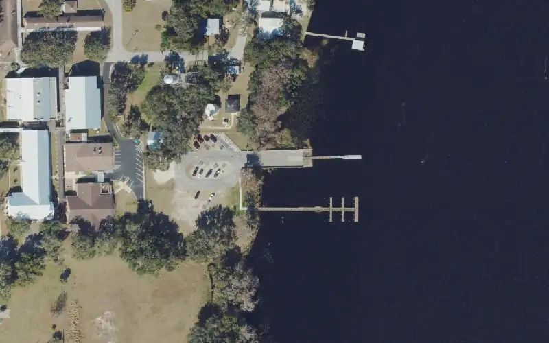 Aerial photo of the area around Margary Neal Nelson Sunrise Park and Boat Ramp, Putnam County