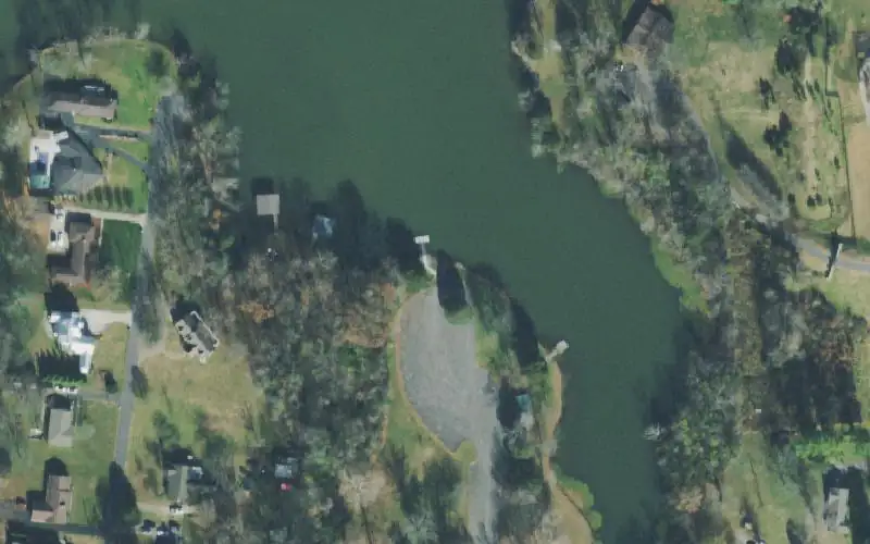 Aerial photo of the area around Martha Gallatin Boat Ramp, Wilson County
