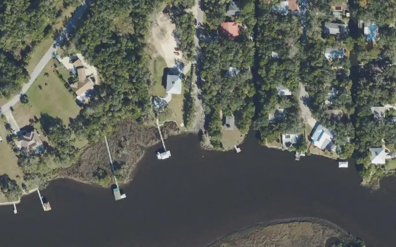 Aerial photo of the area around Mason Creek Public Boat Ramp, Citrus County