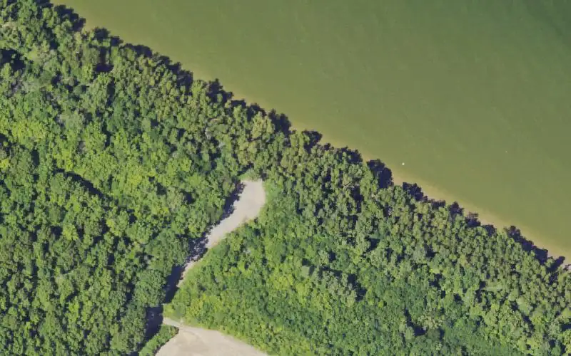 Aerial photo of the area around Metropolis Ferry, McCracken County