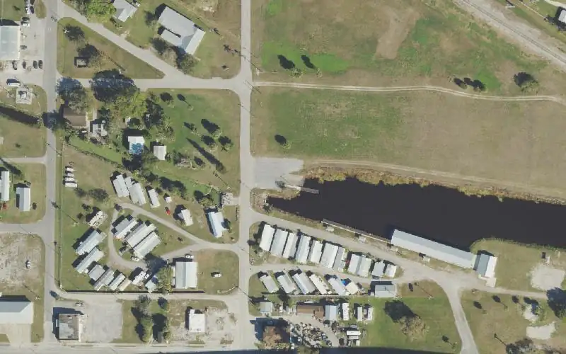 Aerial photo of the area around Moore Haven City Marina Boat Ramp, Glades County