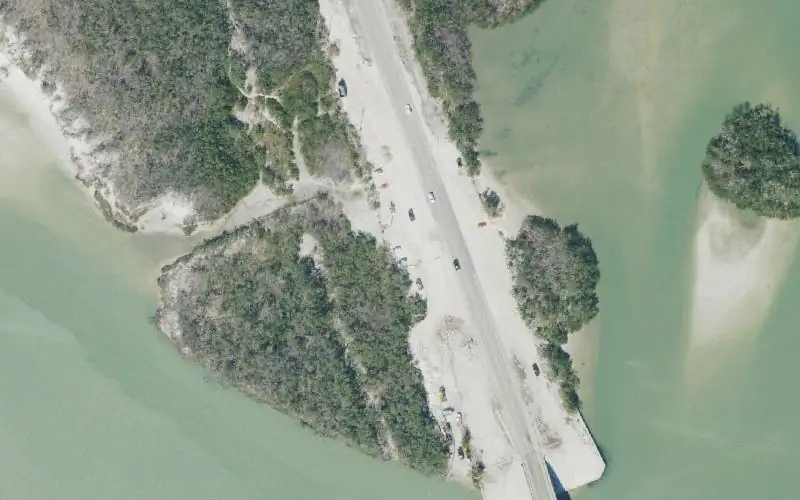 Aerial photo of the area around New Pass - Dog Beach - Bayside Kayak Access, Lee County