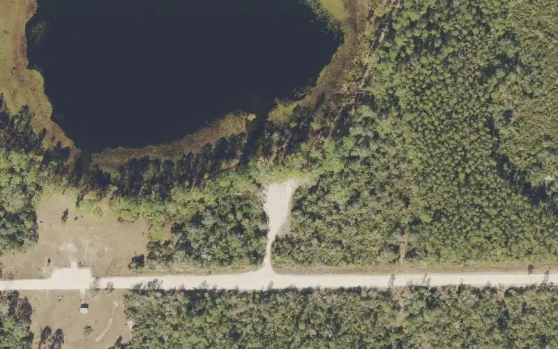 Aerial photo of the area around Ocala National Forest - Farles Prairie Recreation Area Primitive Boat Ramp, Marion County