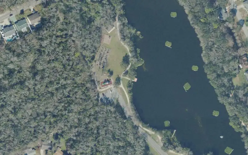 Aerial photo of the area around Ormond Beach Central Park - Fleming Avenue Kayak Launch Dock, Volusia County
