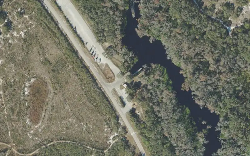 Aerial photo of the area around Palatlakaha River Park, Lake County