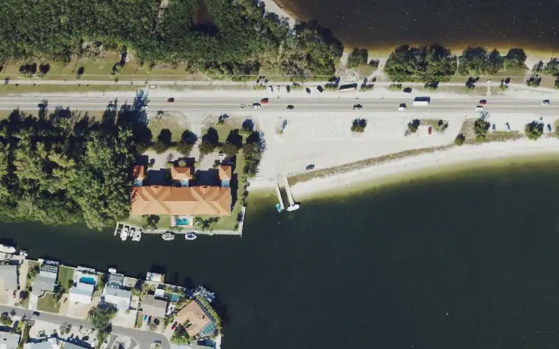 Aerial photo of the area around Palma Sola Bay Public Boat Ramp, Manatee County