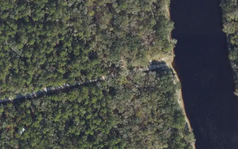 Aerial photo of the area around Patrician Oaks Public Boat Ramp, Lafayette County
