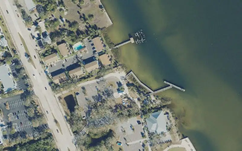 Aerial photo of the area around Port Orange Riverwalk Park Canoe/Kayak/SUP Launch, Volusia County