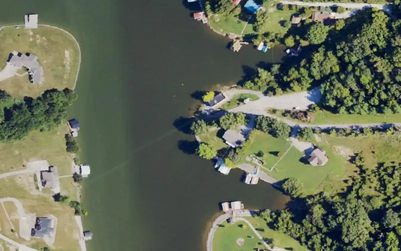Aerial photo of the area around Public Ramp - Old Williamstown Swimming Hole, Grant County