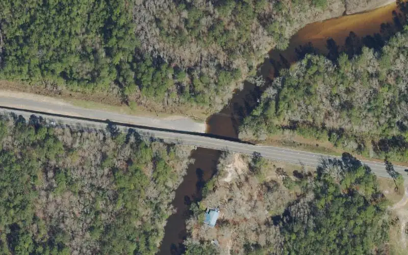Aerial photo of the area around Ray Lynn Barnes Public Boat Ramp, Okaloosa County