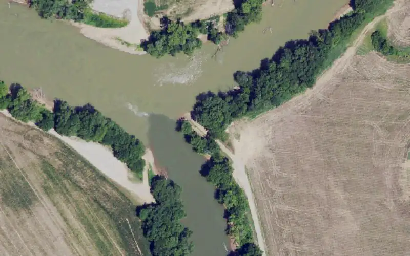 Aerial photo of the area around Riverside, Warren County