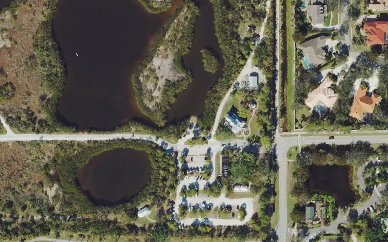 Aerial photo of the area around Robinson Preserve Kayak Launch (17th Avenue Entrance), Manatee County