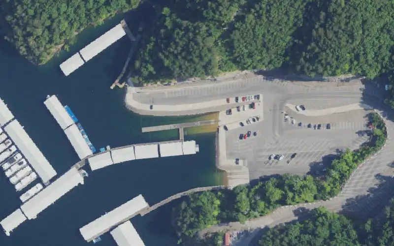 Aerial photo of the area around Rowena Ramp (south bank), Russell County