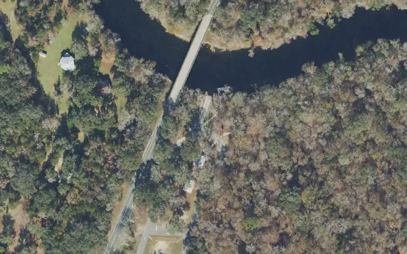 Aerial photo of the area around Santa Fe River Park Boat Ramp, Gilchrist County